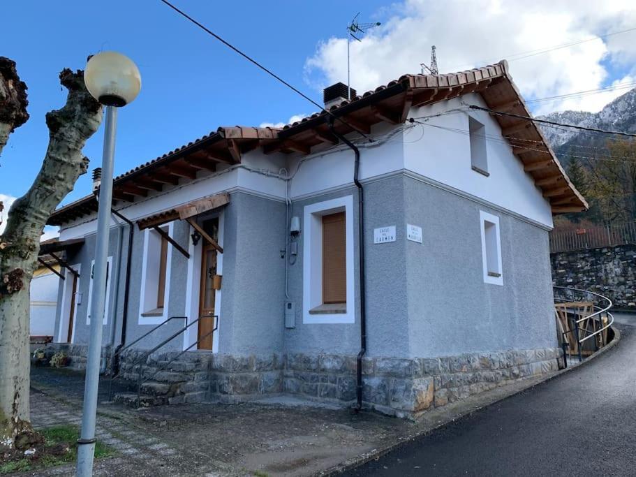 La Casa De La Colonia Villa Seira Exterior photo